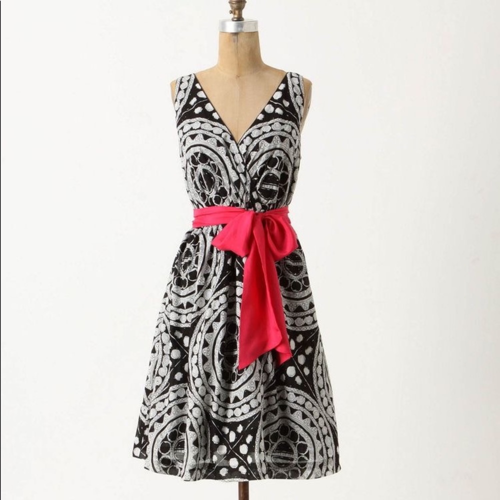 Anthropologie black white print dress size 8